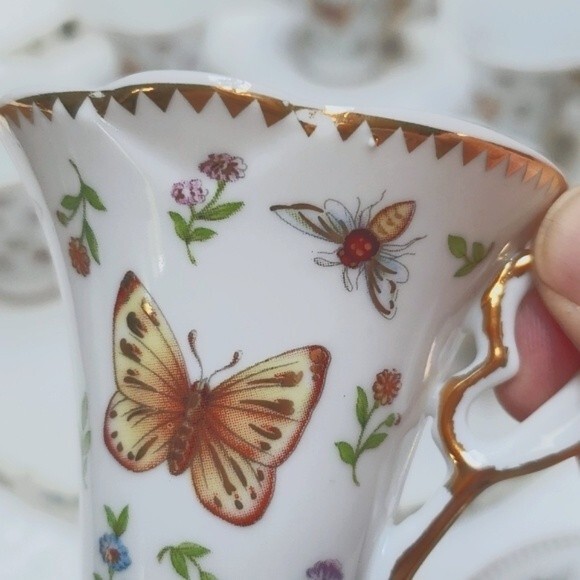 Porcelain Demitasse Teacups Saucers Butterflies (6) ITALIAN DESIGN CERAMICS vtg - Picture 3 of 16